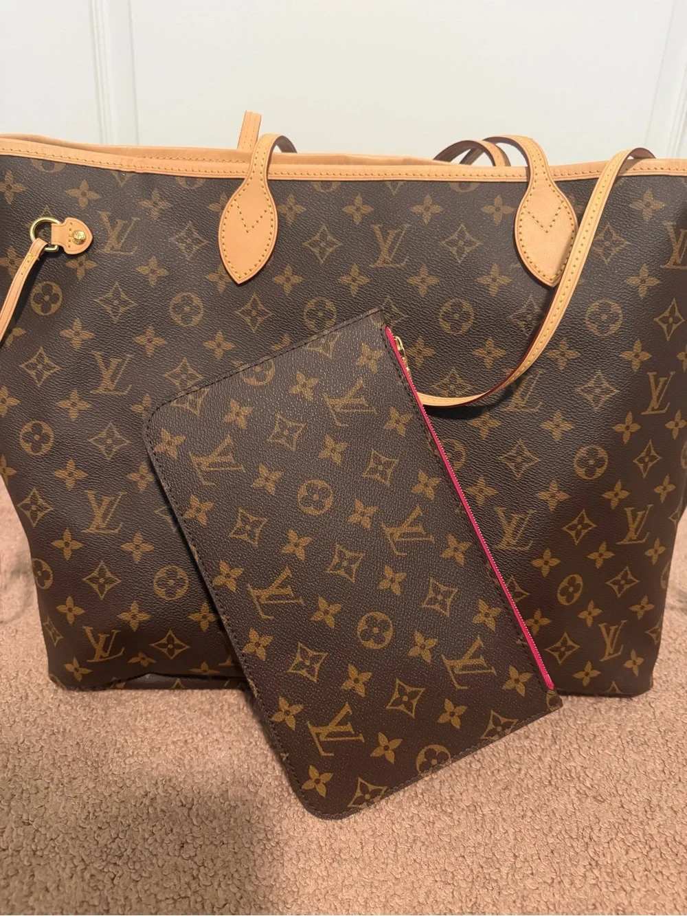 Louis Vuitton Monogram Neverfull Tote Bag in Brown with pouch and dust bag. NEW!
